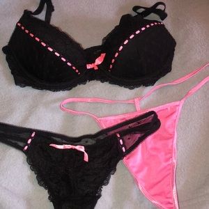 COPY - LIKE NEW bar and pantie set